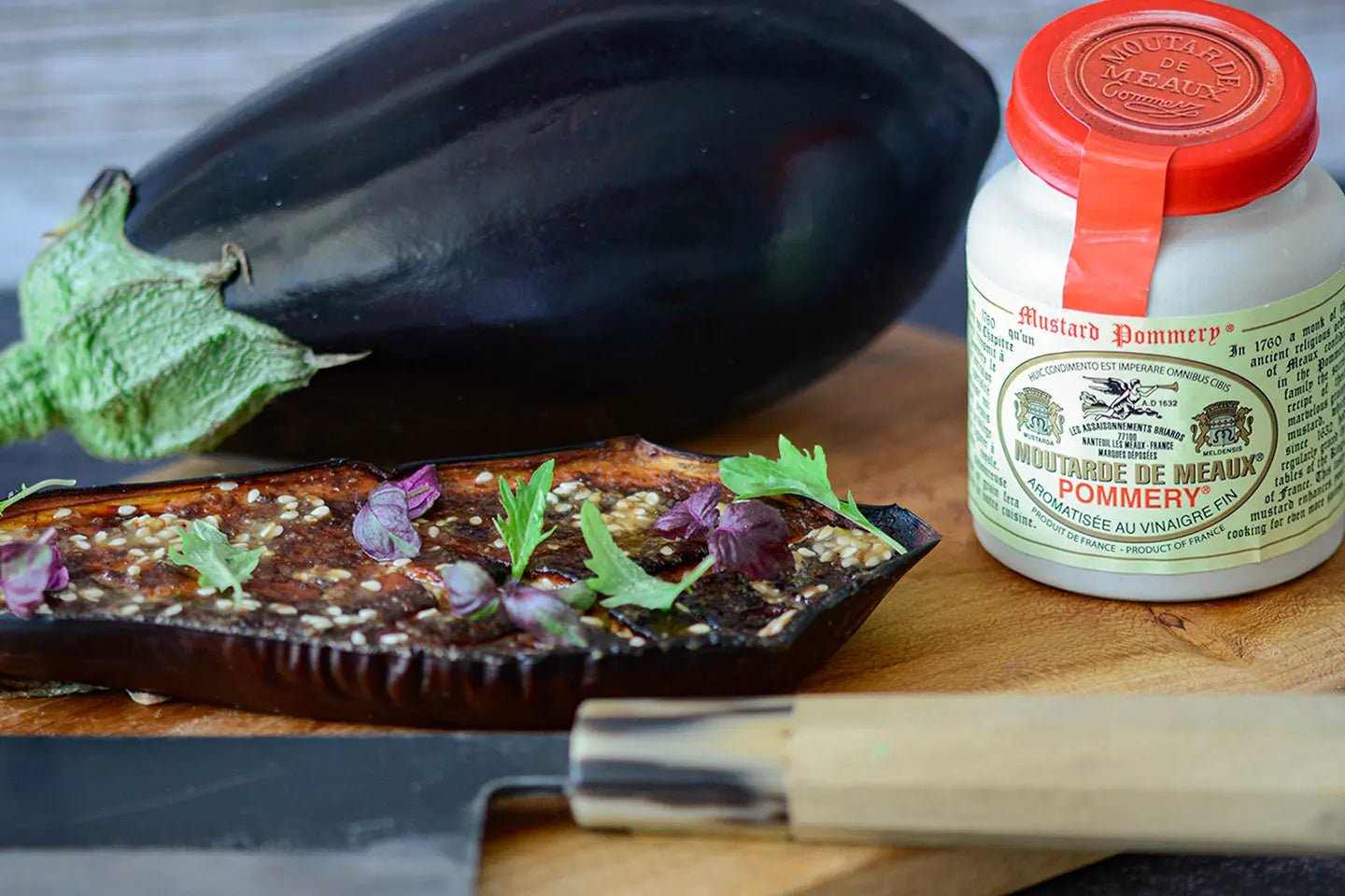 Aubergines, Miso, sauce soja, moutarde au miel et sésame